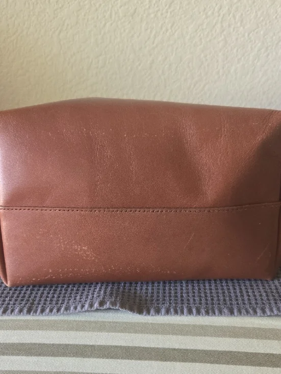 Madewell-The Essential Bucket Tote - Picture 5 of 16